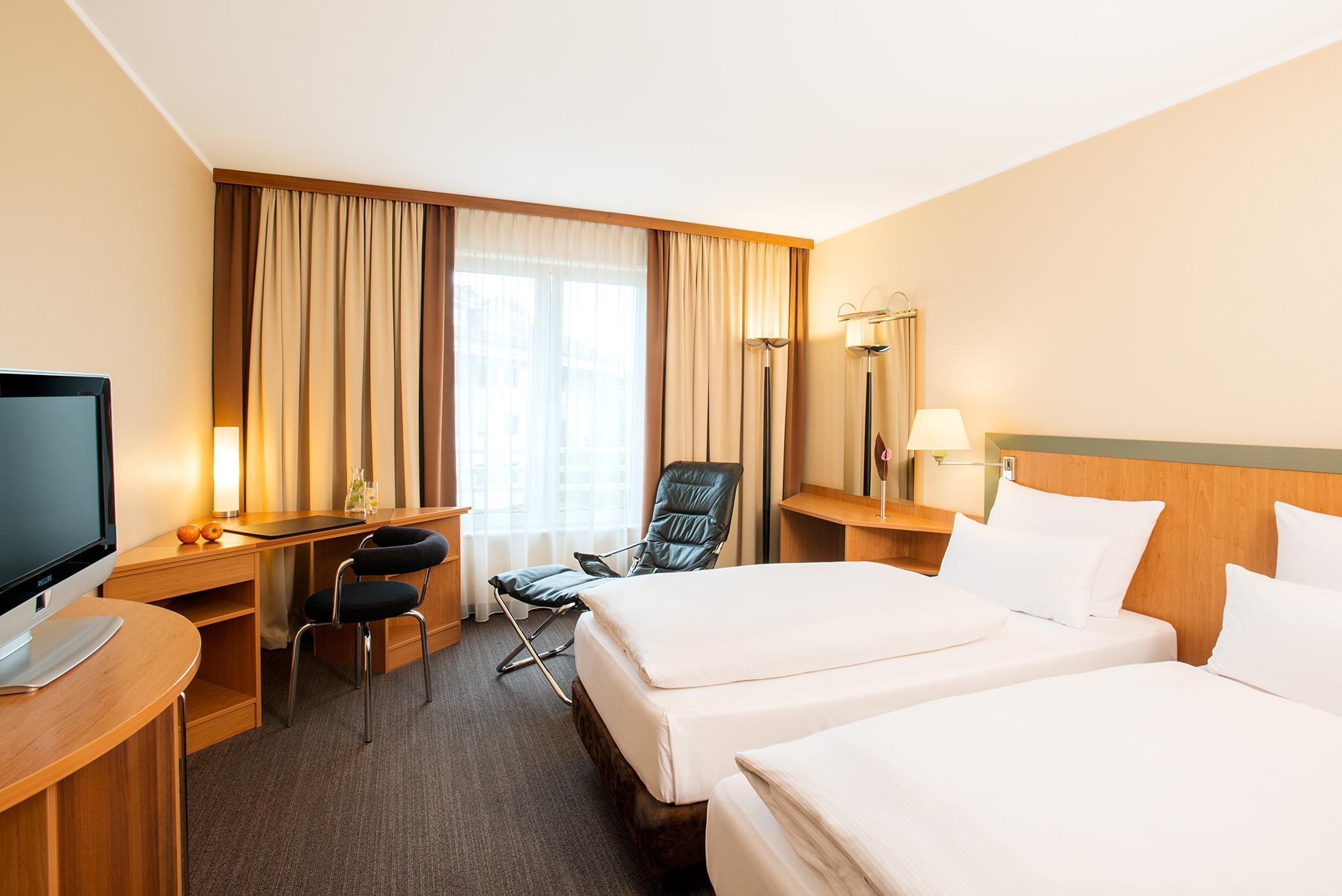 Nh Berlin Potsdam Conference Center Hotel Kleinmachnow Ruang foto
