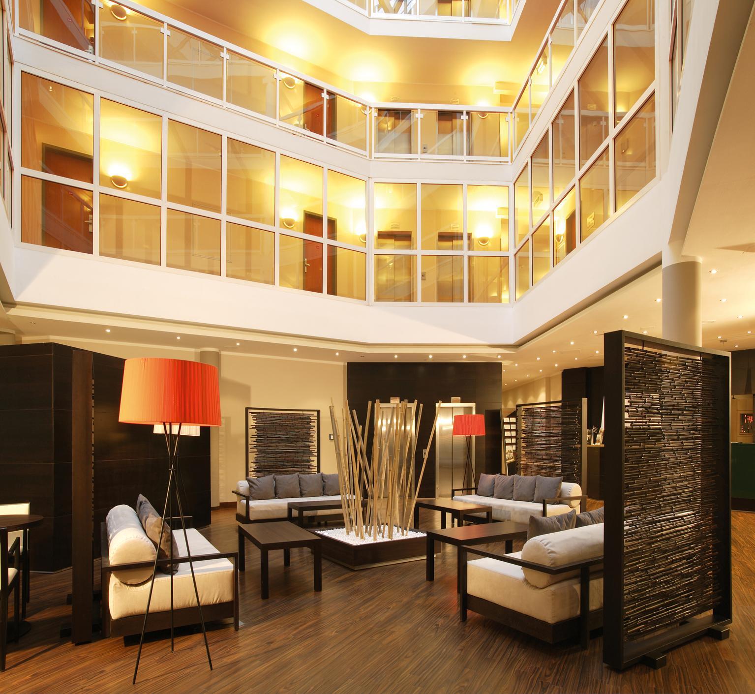 Nh Berlin Potsdam Conference Center Hotel Kleinmachnow Bagian luar foto