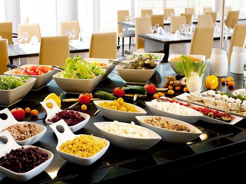 Nh Berlin Potsdam Conference Center Hotel Kleinmachnow Bagian luar foto
