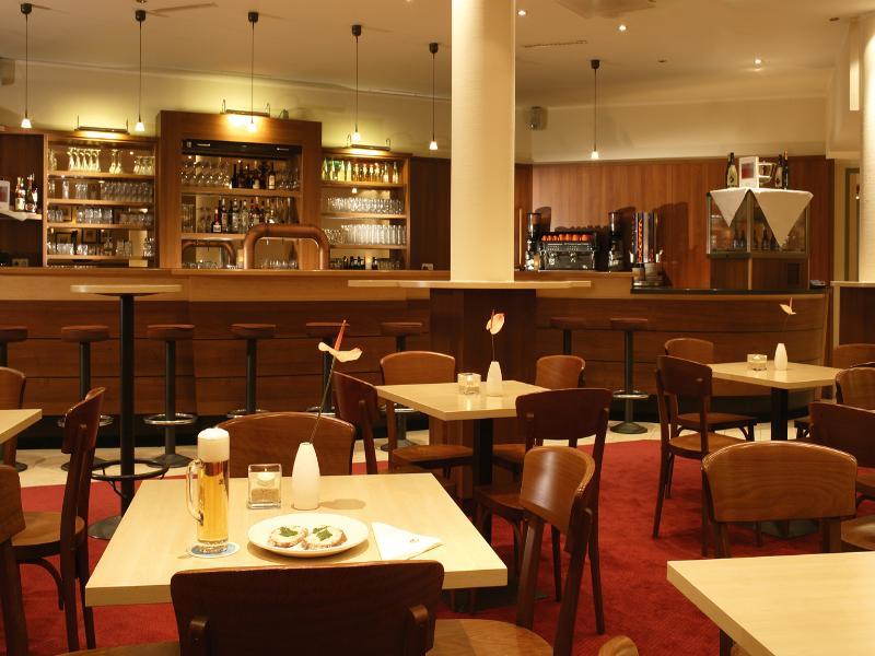 Nh Berlin Potsdam Conference Center Hotel Kleinmachnow Bagian luar foto