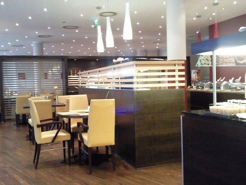 Nh Berlin Potsdam Conference Center Hotel Kleinmachnow Bagian luar foto