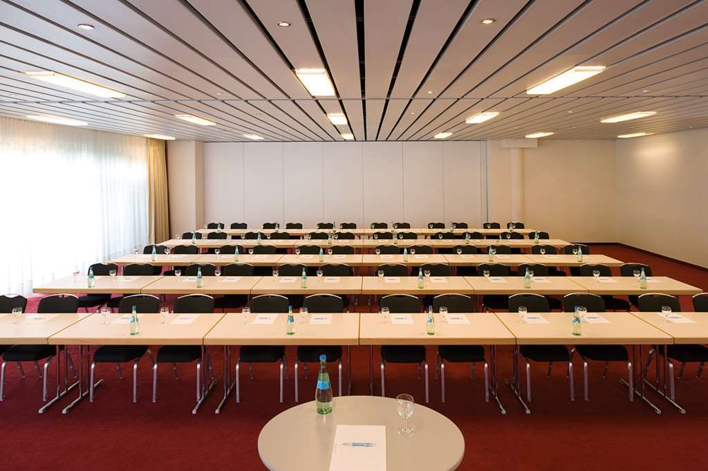 Nh Berlin Potsdam Conference Center Hotel Kleinmachnow Fasilitas foto